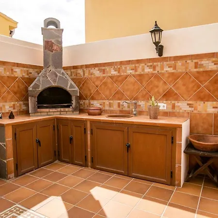 La Maison De La Plage, By Comfortable Luxury וילה קורלחו